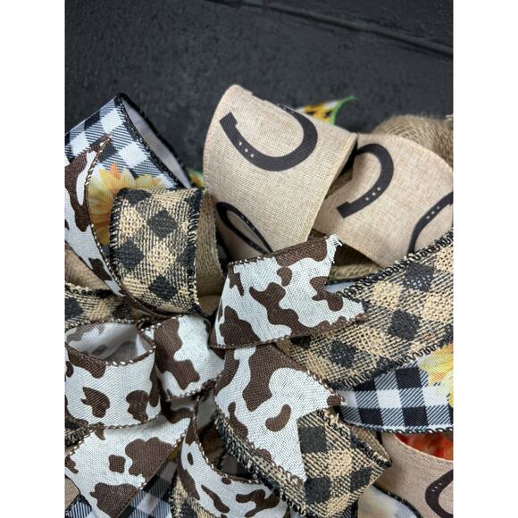 Handmade Burlap Wreath Farmhouse Highland Cow Fall Western Horseshoe 22 Inch - Picture 10 of 10